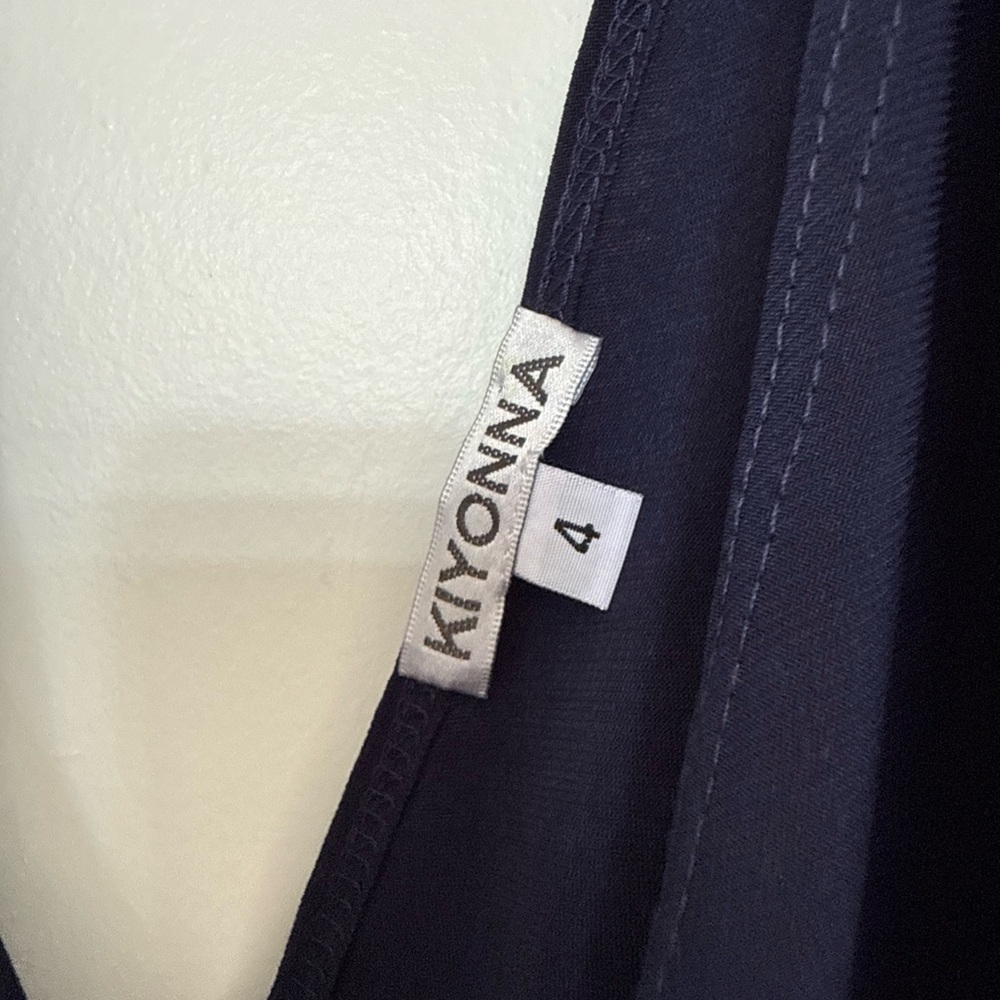 NWT Kiyonna Plus Size Navy Blue Short Dress Sz 4X Ruched Shoulders V-Neckline - Picture 5 of 13